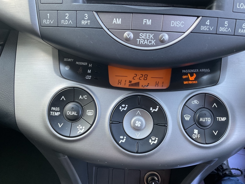 Used Toyota RAV4 2009 for sale - 76560188: Photo 12