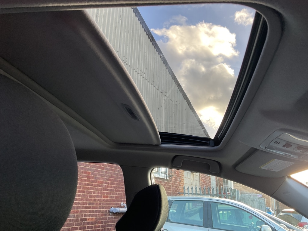 Used Toyota RAV4 2009 for sale - 76560188: Photo 16