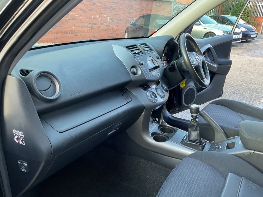 Used Toyota RAV4 2009 for sale - 76560188: Photo 24