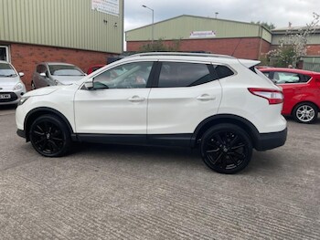 Used Nissan Qashqai 2015 for sale - 78467699: Photo