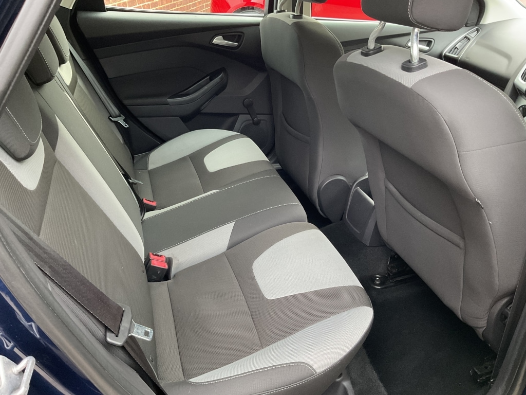 Used Ford Focus 2013 for sale - 76713359: Photo 14