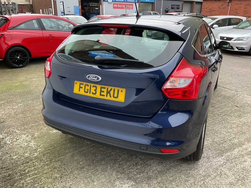 Used Ford Focus 2013 for sale - 76713359: Photo 4