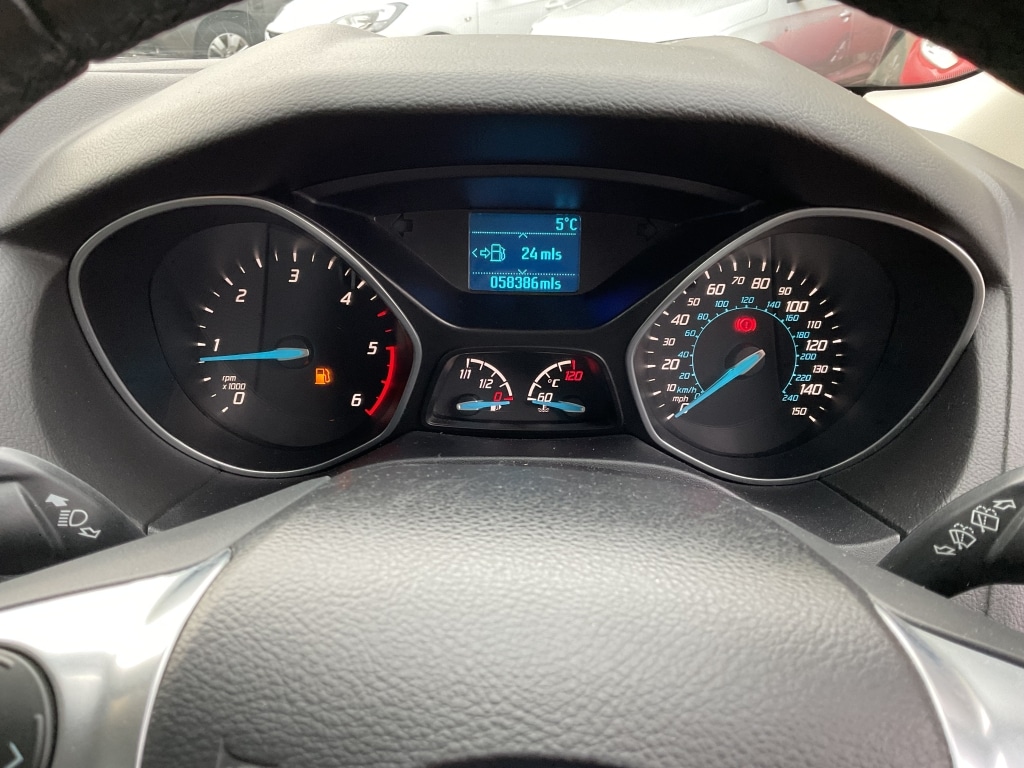 Used Ford Focus 2013 for sale - 76713359: Photo 8