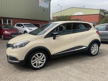 Used Renault Captur 2016 for sale - 79143711: Photo