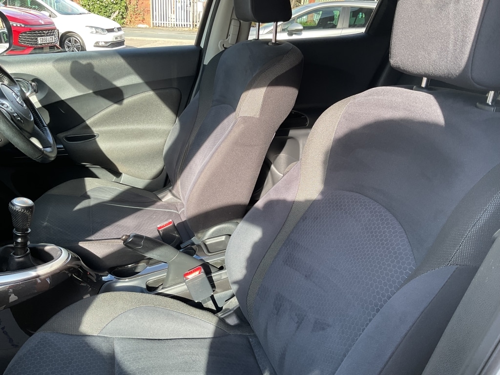 Used Nissan Juke 2014 for sale - 77652415: Photo 24