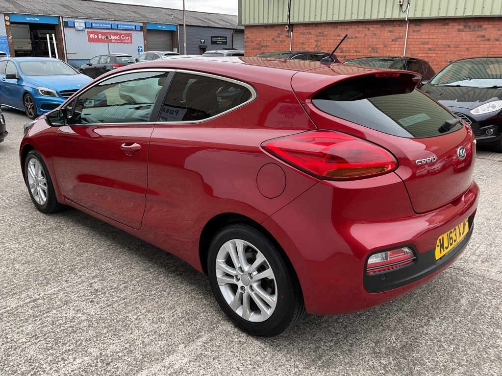 Used Kia Ceed 2013 for sale - 76198657: Photo 11