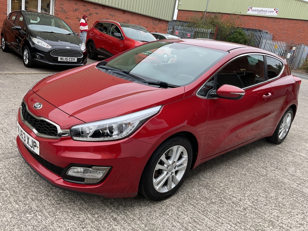 Used Kia Ceed 2013 for sale - 76198657: Photo 4