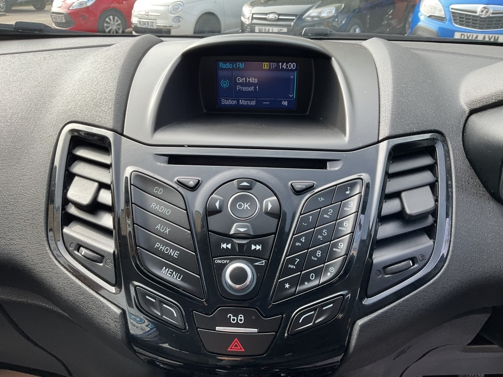 Used Ford Fiesta 2015 for sale - 78027552: Photo 12