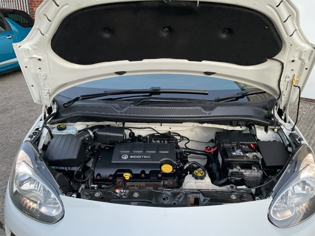 Used Vauxhall ADAM 2016 for sale - 76600186: Photo 25