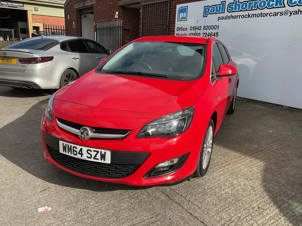 Used Vauxhall Astra 2014 for sale - 77652420: Photo 2