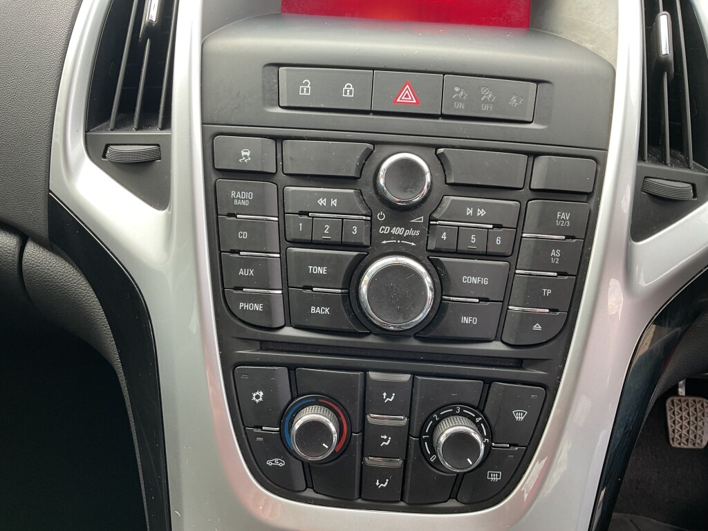 Used Vauxhall Astra 2014 for sale - 77652420: Photo 9