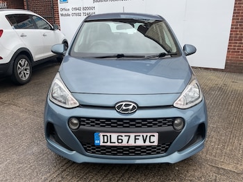 Used Hyundai i10 2018 for sale - 78243266: Photo