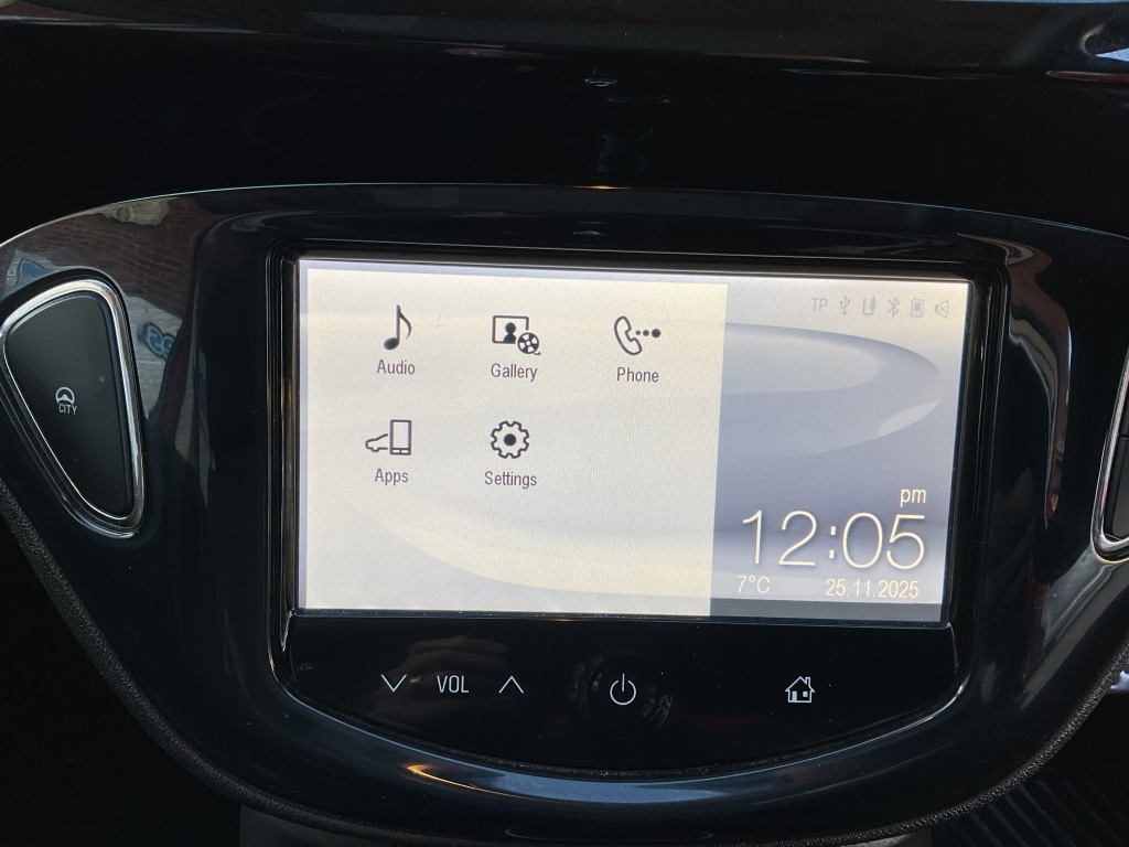 Used Vauxhall Corsa 2015 for sale - 76694719: Photo 13