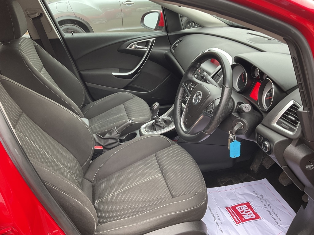 Used Vauxhall Astra 2013 for sale - 78098569: Photo 12