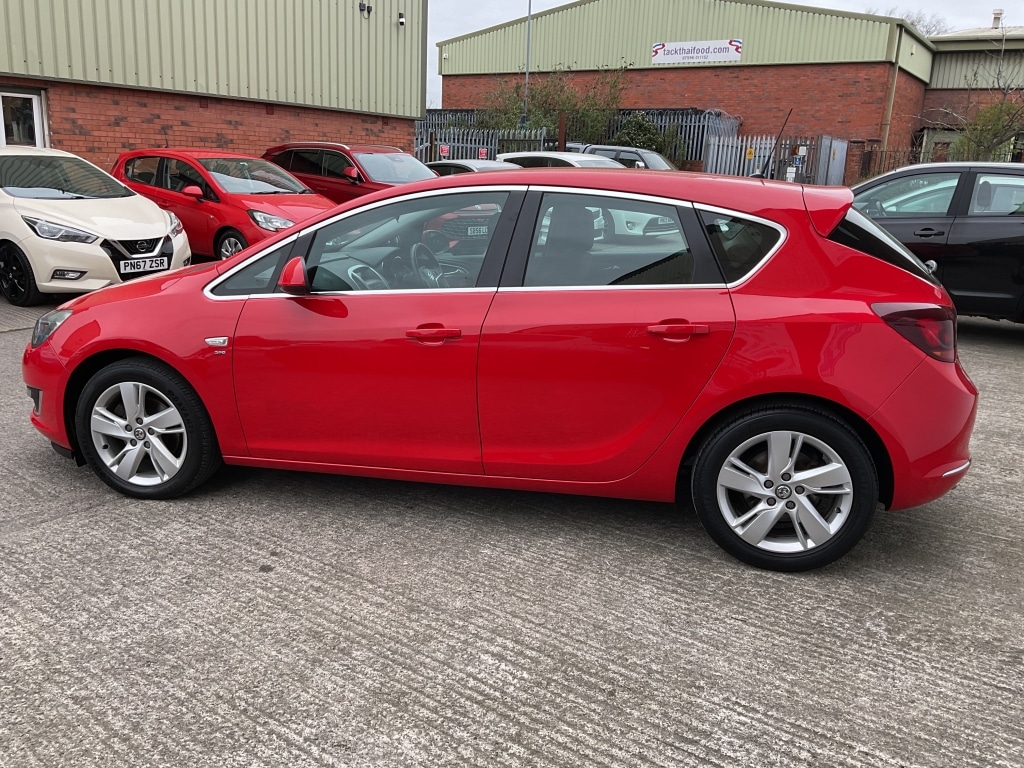 Used Vauxhall Astra 2013 for sale - 78098569: Photo 3