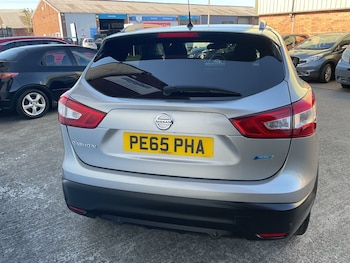 Used Nissan Qashqai 2015 for sale - 78343693: Photo