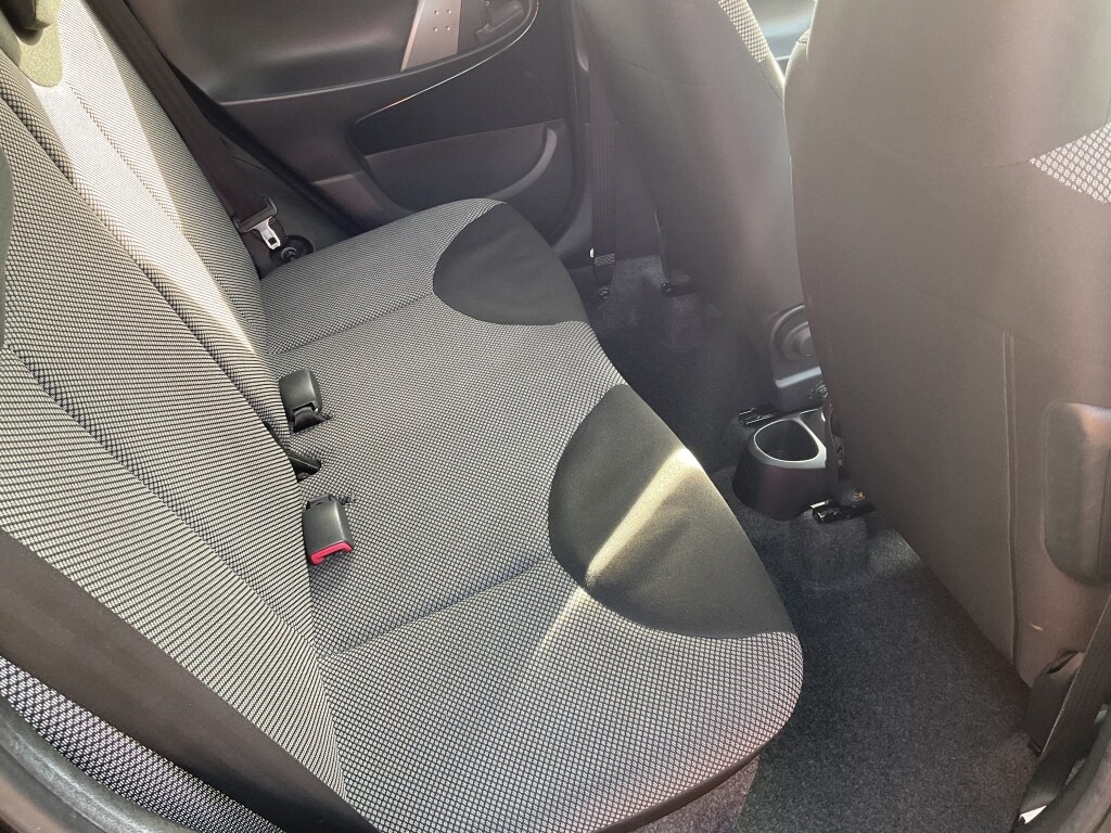 Used Toyota AYGO 2012 for sale - 77938457: Photo 11