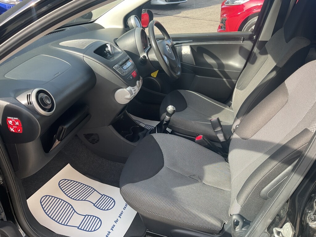 Used Toyota AYGO 2012 for sale - 77938457: Photo 16