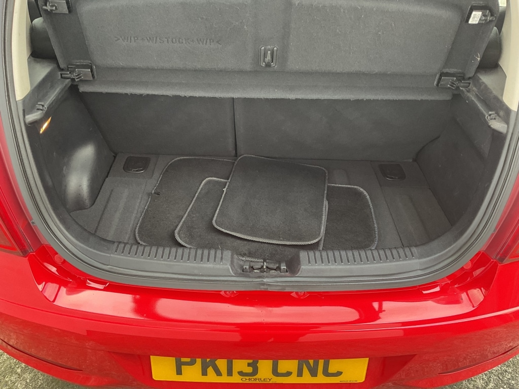 Used Hyundai i10 2013 for sale - 77078607: Photo 15