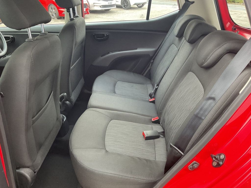 Used Hyundai i10 2013 for sale - 77078607: Photo 16