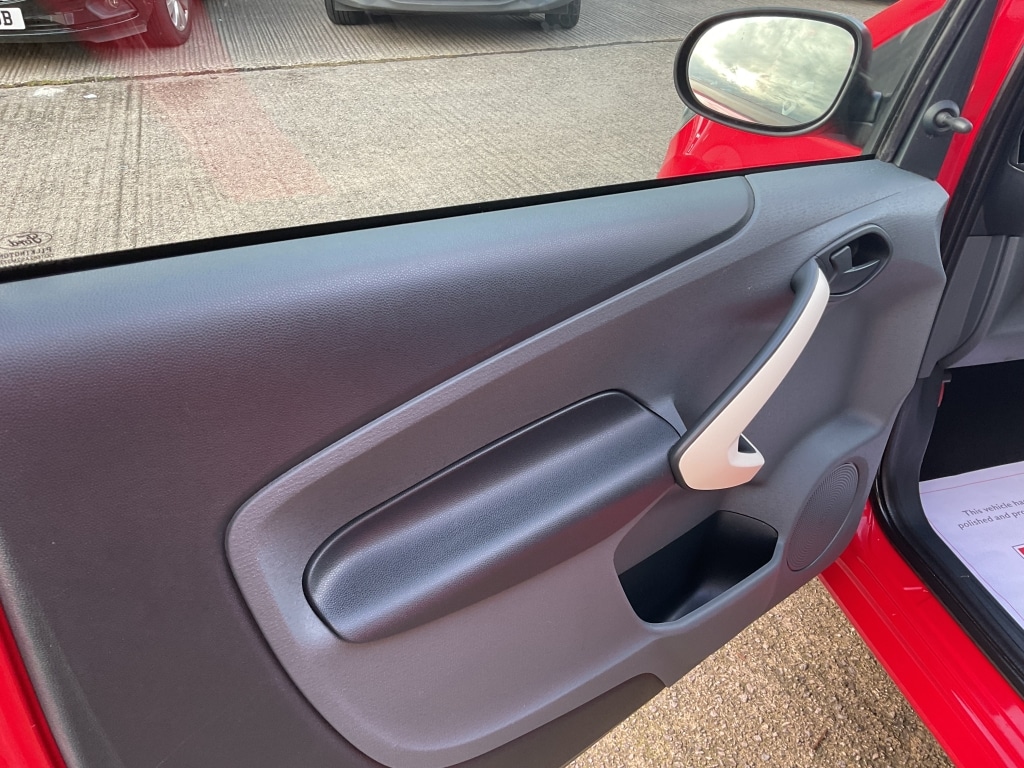 Used Ford Ka 2012 for sale - 76846147: Photo 18