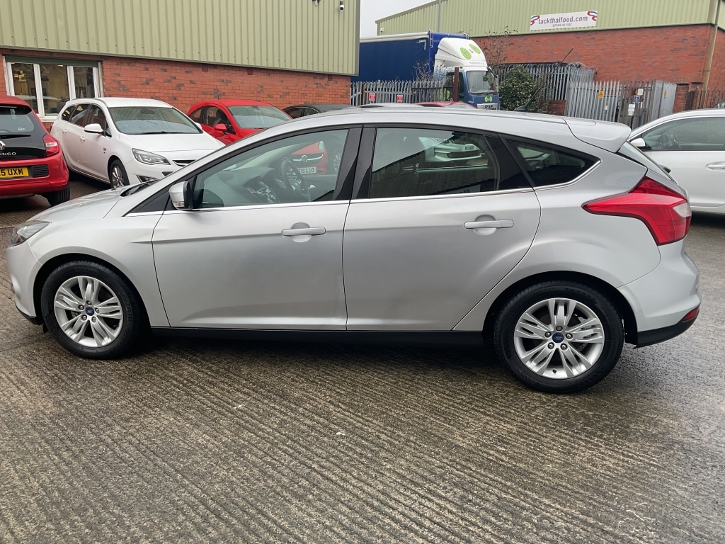 Used Ford Focus 2014 for sale - 77149736: Photo 3