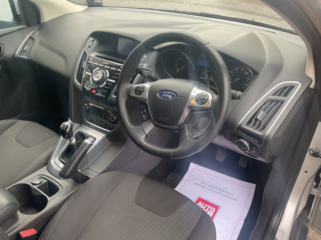 Used Ford Focus 2014 for sale - 77149736: Photo 8