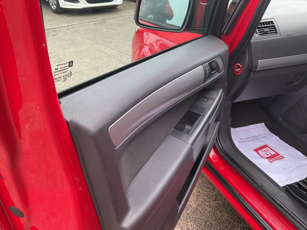 Used Vauxhall Zafira 2013 for sale - 77492313: Photo 21