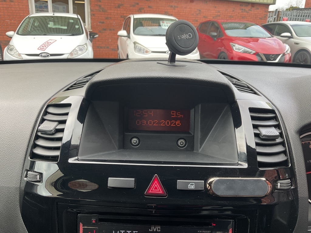 Used Vauxhall Zafira 2013 for sale - 77492313: Photo 9