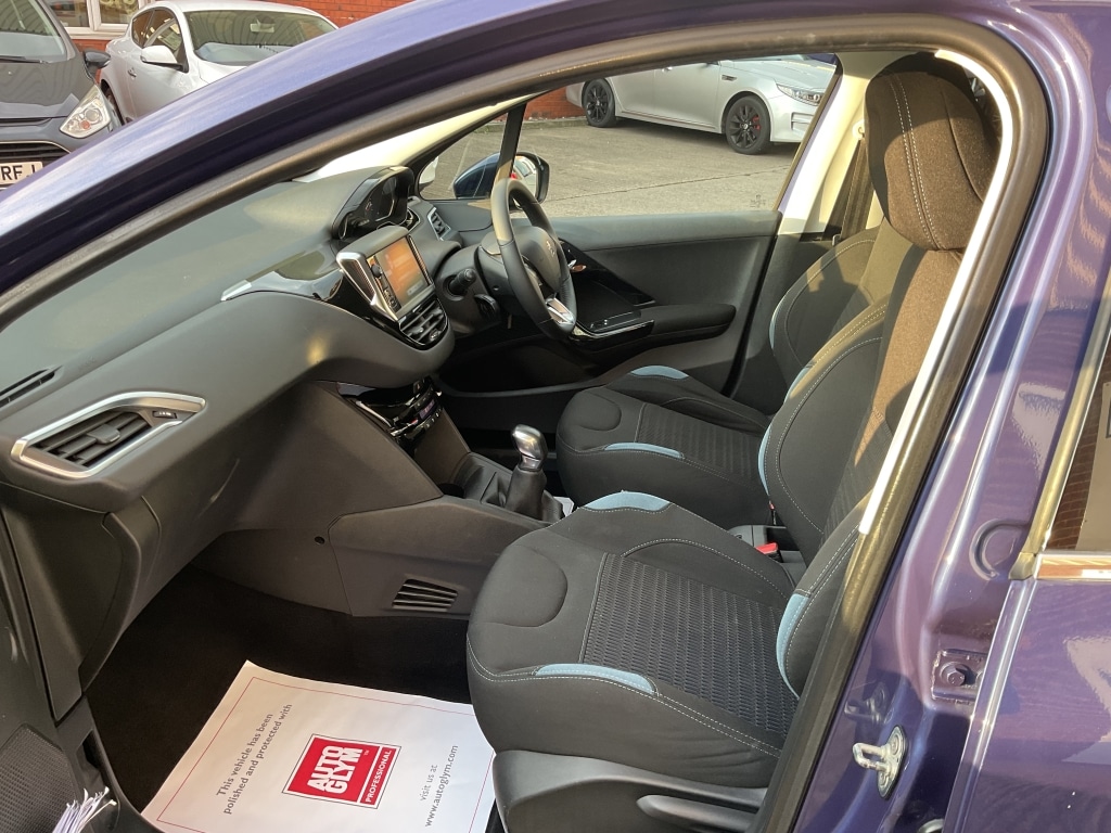 Used Peugeot 208 2015 for sale - 76511093: Photo 21