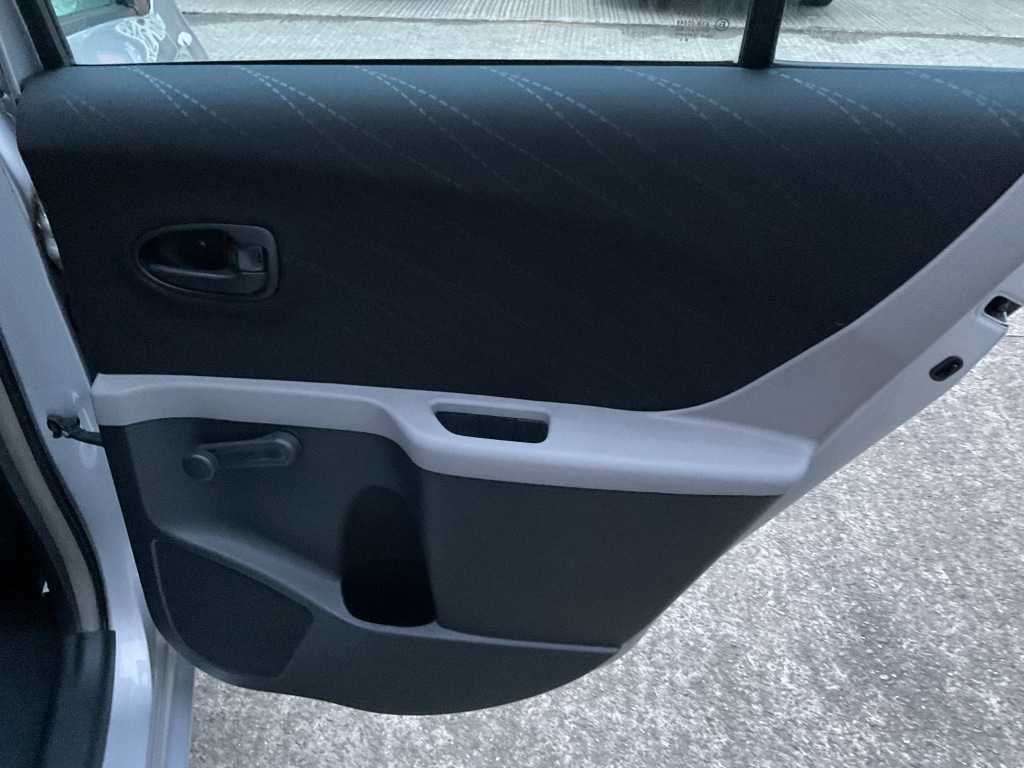 Used Toyota Yaris 2006 for sale - 76897252: Photo 10