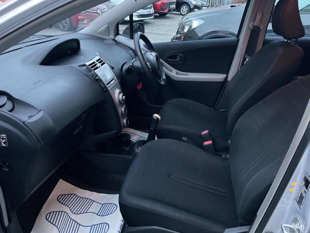 Used Toyota Yaris 2006 for sale - 76897252: Photo 14