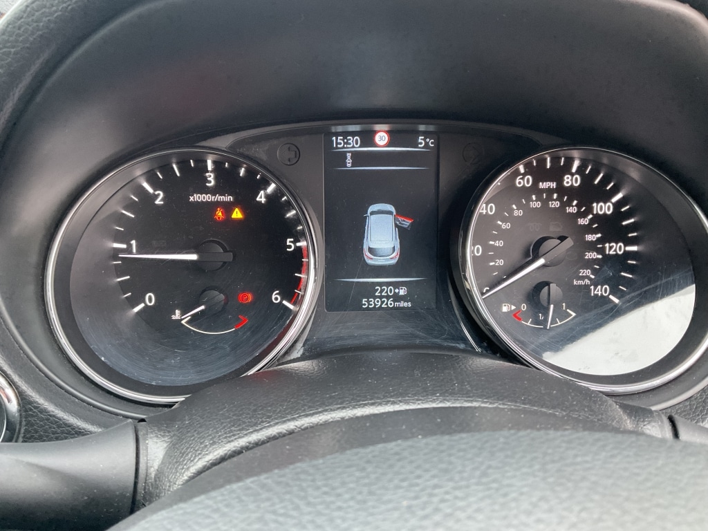 Used Nissan Qashqai 2016 for sale - 77453594: Photo 10