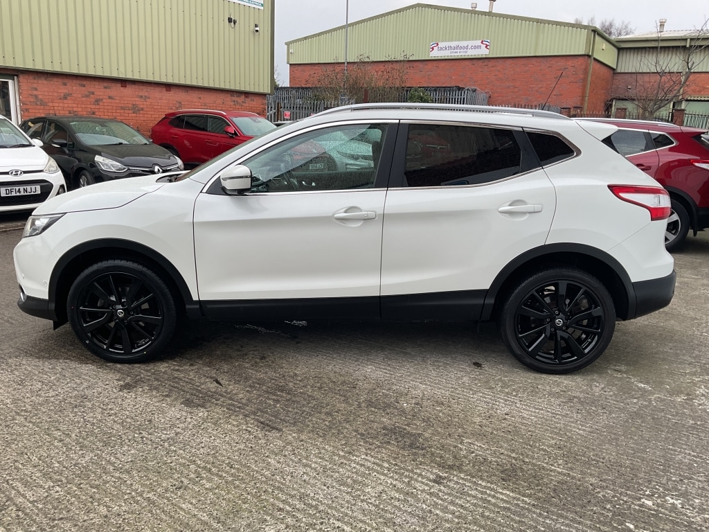 Used Nissan Qashqai 2016 for sale - 77453594: Photo 3