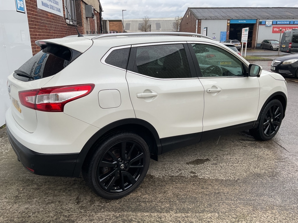 Used Nissan Qashqai 2016 for sale - 77453594: Photo 5