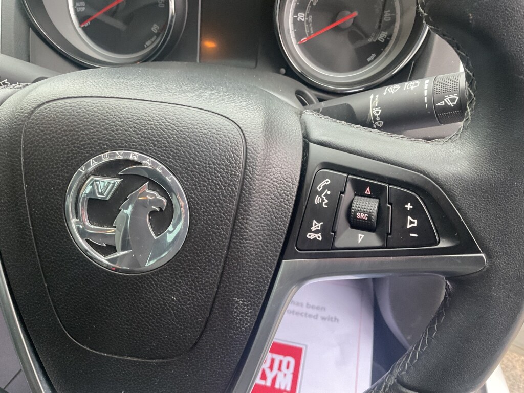 Used Vauxhall Astra 2014 for sale - 77241993: Photo 10