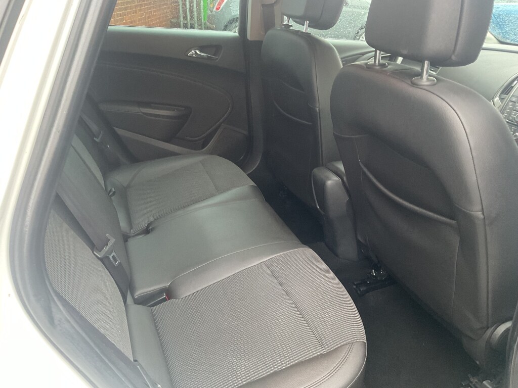 Used Vauxhall Astra 2014 for sale - 77241993: Photo 15