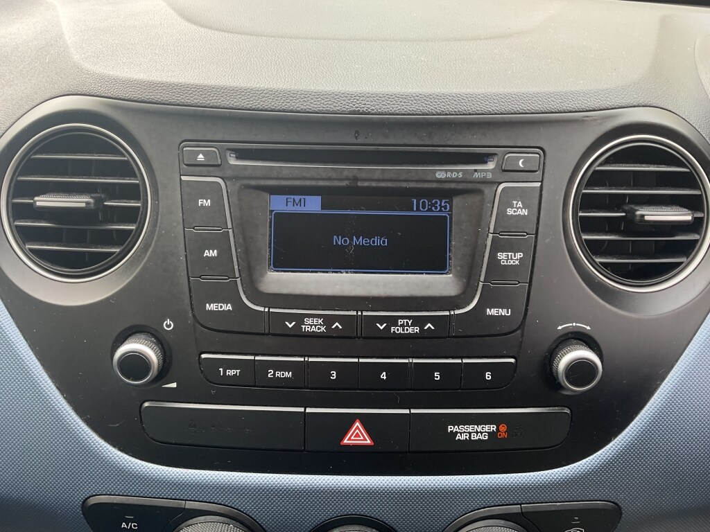 Used Hyundai i10 2014 for sale - 77433901: Photo 11