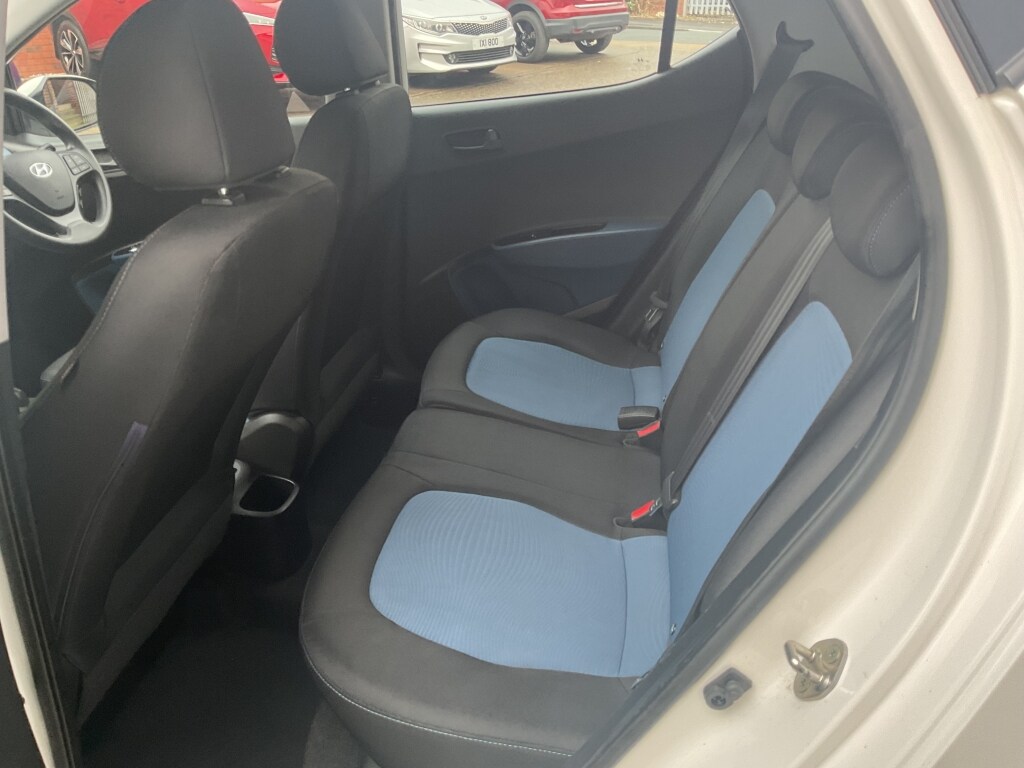 Used Hyundai i10 2014 for sale - 77433901: Photo 19