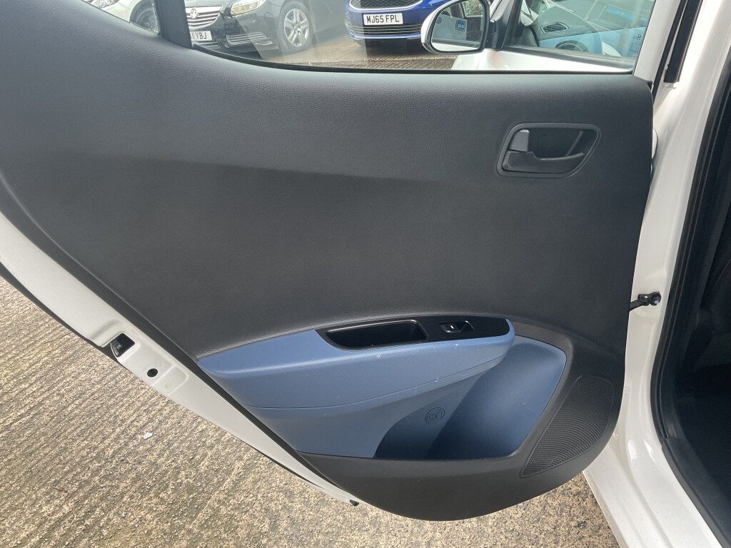 Used Hyundai i10 2014 for sale - 77433901: Photo 20