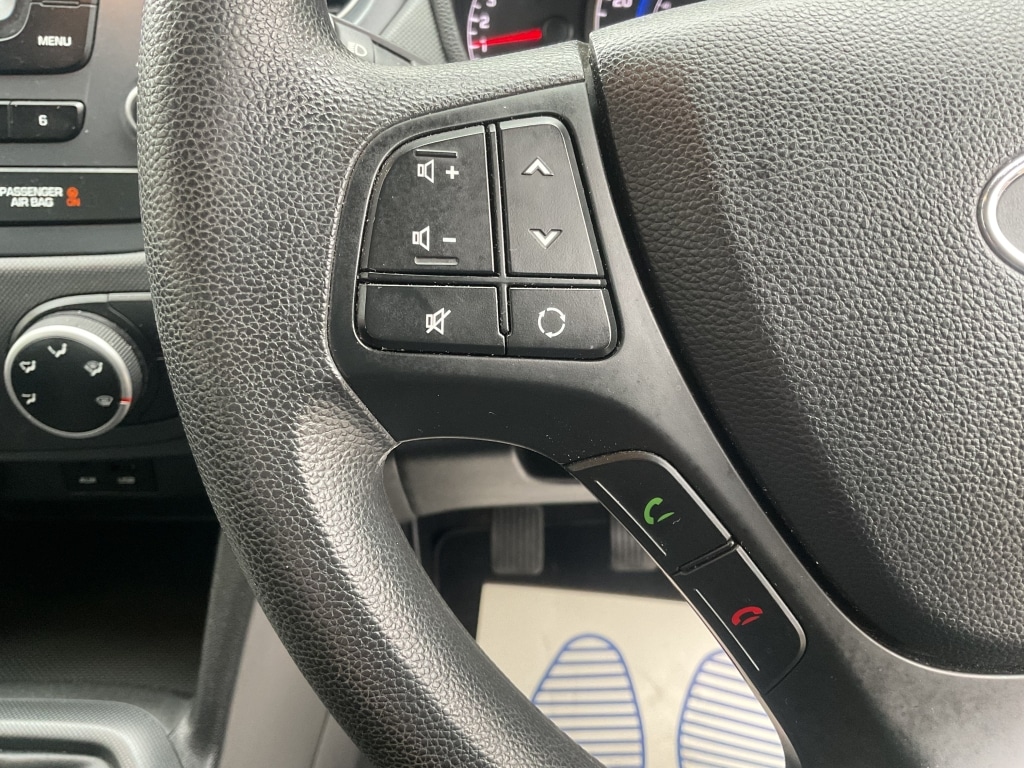 Used Hyundai i10 2018 for sale - 77704358: Photo 13