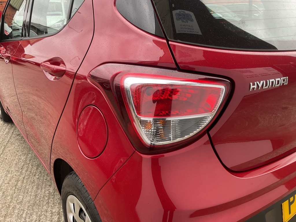 Used Hyundai i10 2018 for sale - 77704358: Photo 27