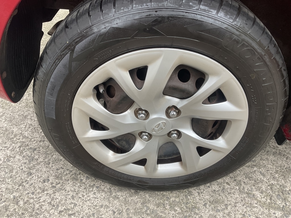 Used Hyundai i10 2018 for sale - 77704358: Photo 31