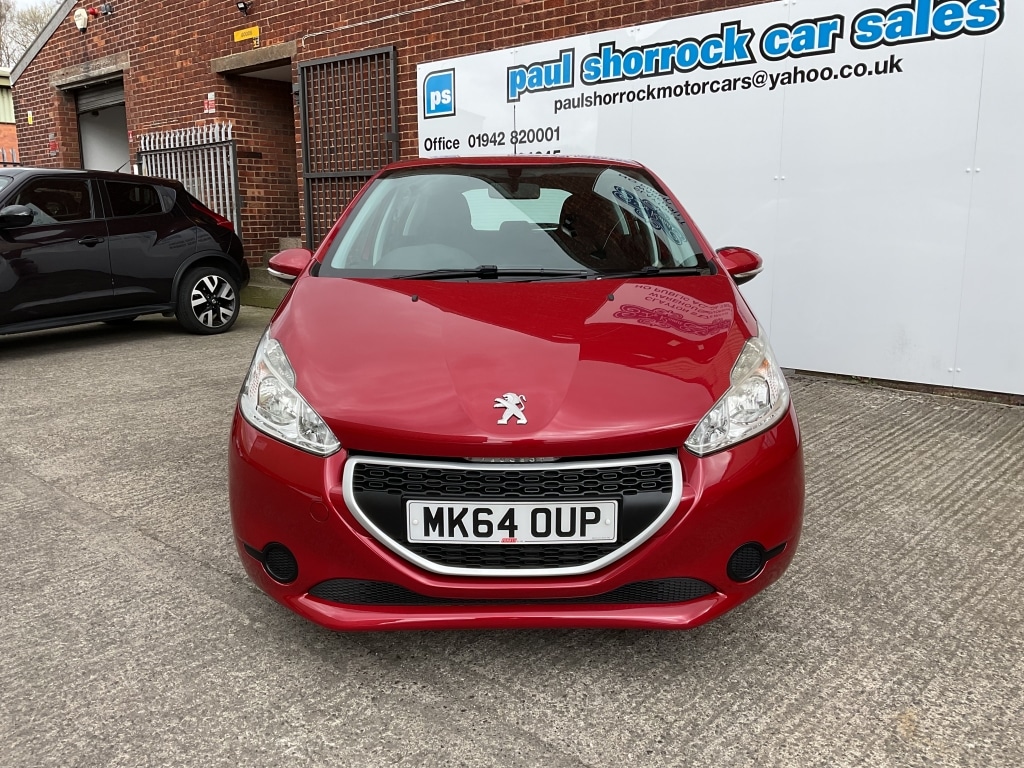Used Peugeot 208 2014 for sale - 78133112: Photo 2