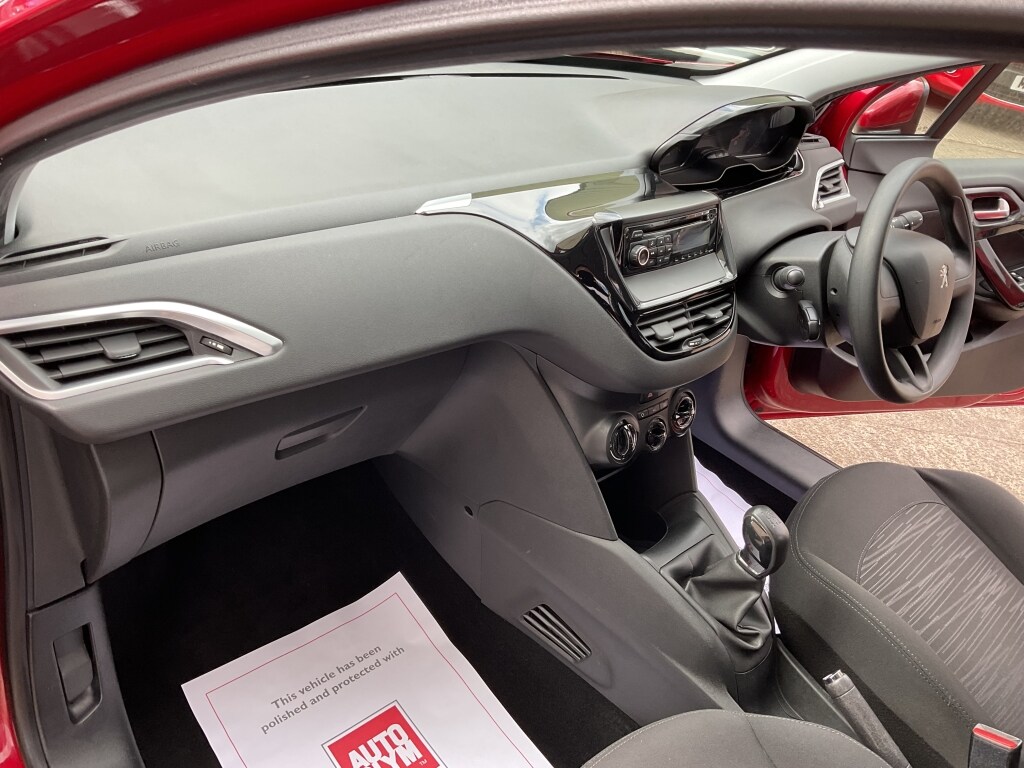 Used Peugeot 208 2014 for sale - 78133112: Photo 20