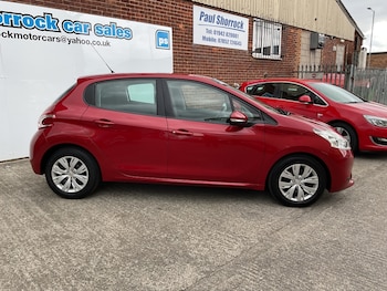 Used Peugeot 208 2014 for sale - 78133112: Photo