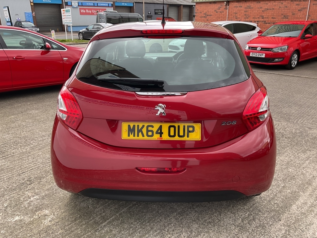 Used Peugeot 208 2014 for sale - 78133112: Photo 5