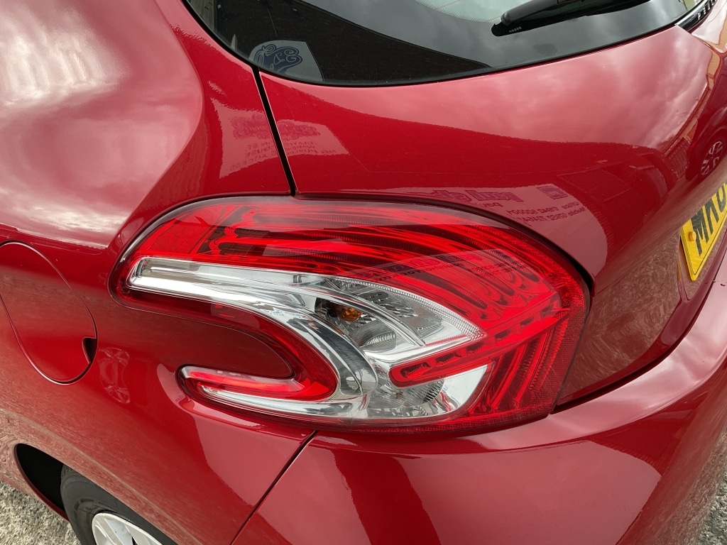 Used Peugeot 208 2014 for sale - 78133112: Photo 6