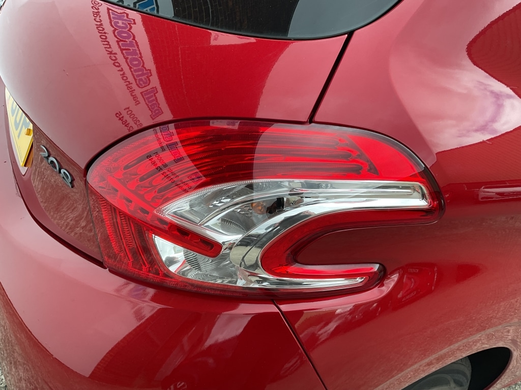 Used Peugeot 208 2014 for sale - 78133112: Photo 7