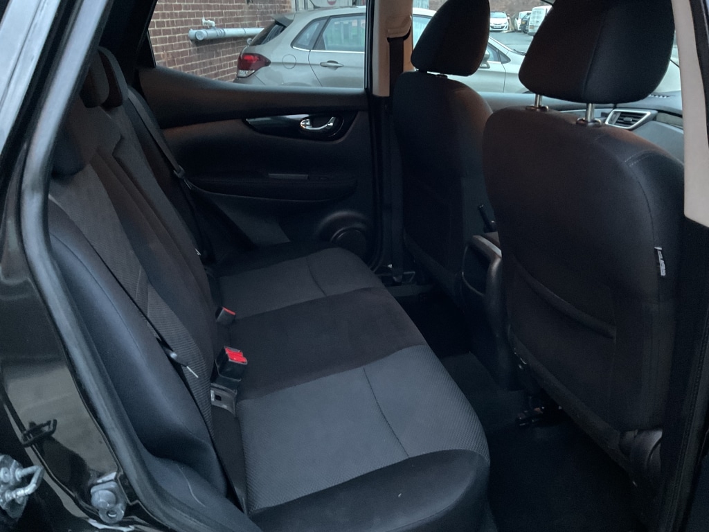 Used Nissan Qashqai 2016 for sale - 77370927: Photo 15